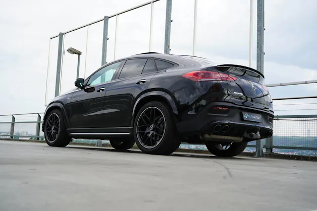 MERCEDES-BENZ GLE COUPÉ 53 AMG BLACK 4MATIC+ SPEEDSHIFT l 435 PS