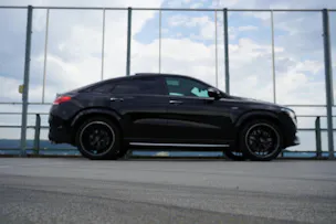 MERCEDES-BENZ GLE COUPÉ 53 AMG BLACK 4MATIC+ SPEEDSHIFT l 435 PS