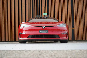 Tesla MODEL S 100 kWh PLAID BLACK l 1268 PS