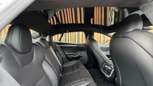 Tesla MODEL S 100 kWh PLAID BLACK l 1268 PS