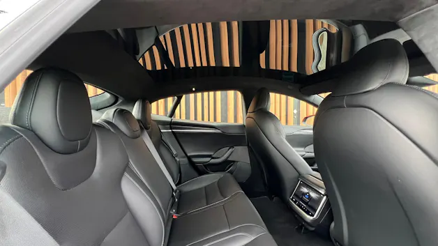Tesla MODEL S 100 kWh PLAID BLACK l 1268 PS