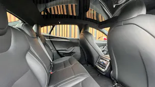 Tesla MODEL S 100 kWh PLAID BLACK l 1268 PS