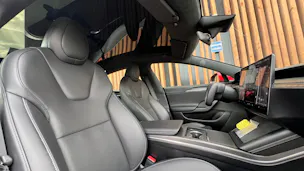 Tesla MODEL S 100 kWh PLAID BLACK l 1268 PS