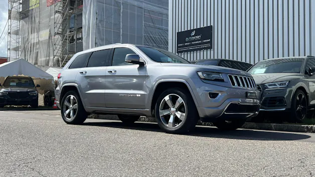 JEEP GRAND CHEROKEE 3.0 CRD OVERLAND AUTOMATIC l 250 PS