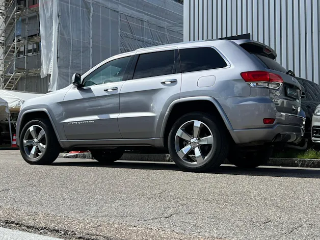 JEEP GRAND CHEROKEE 3.0 CRD OVERLAND AUTOMATIC l 250 PS