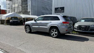JEEP GRAND CHEROKEE 3.0 CRD OVERLAND AUTOMATIC l 250 PS