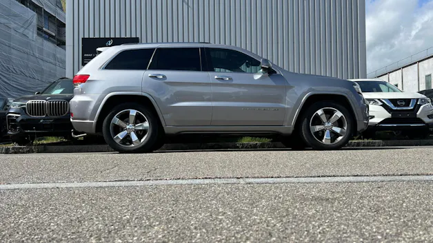 JEEP GRAND CHEROKEE 3.0 CRD OVERLAND AUTOMATIC l 250 PS