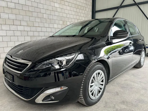 PEUGEOT 308 1.2 THP Allure