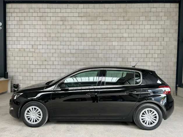 PEUGEOT 308 1.2 THP Allure