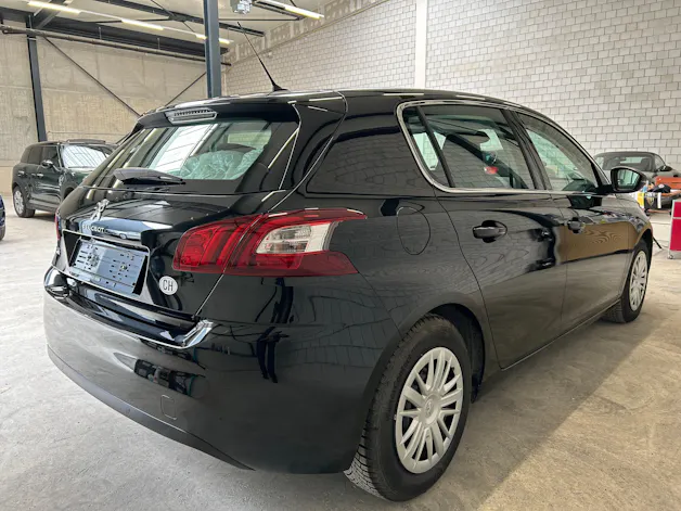PEUGEOT 308 1.2 THP Allure