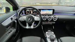 MERCEDES-BENZ A 35 AMG 4MATIC SPEEDSHIFT NIGHT AERODYNAMIK l 306 PS