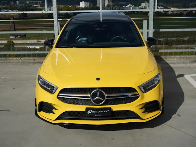MERCEDES-BENZ A 35 AMG 4MATIC SPEEDSHIFT NIGHT AERODYNAMIK l 306 PS
