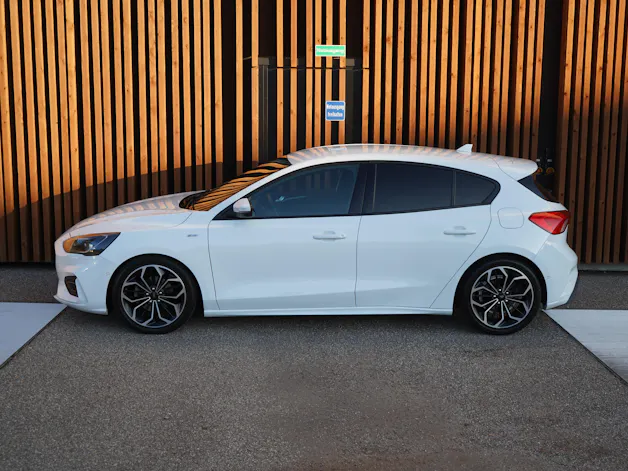 FORD FOCUS 1.5 TDCi ST LINE AUTOMATIC l 120 PS