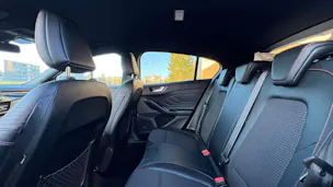 FORD FOCUS 1.5 TDCi ST LINE AUTOMATIC l 120 PS