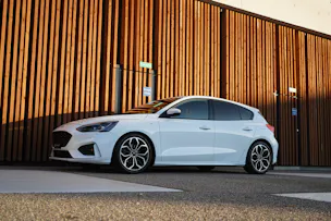 FORD FOCUS 1.5 TDCi ST LINE AUTOMATIC l 120 PS