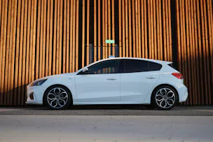 FORD FOCUS 1.5 TDCi ST LINE AUTOMATIC l 120 PS
