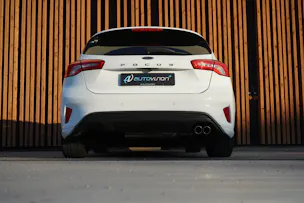 FORD FOCUS 1.5 TDCi ST LINE AUTOMATIC l 120 PS