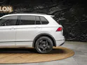 VW Tiguan 2.0TSI Highline R-Line 4Motion DSG *Panorama*Head-Up*Abstandsregler*