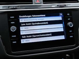 VW Tiguan 2.0TSI Highline R-Line 4Motion DSG *Panorama*Head-Up*Abstandsregler*