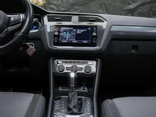 VW Tiguan 2.0TSI Highline R-Line 4Motion DSG *Panorama*Head-Up*Abstandsregler*