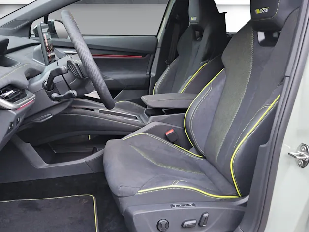 SKODA Skoda Elroq RS 85x