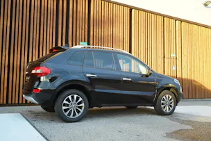 RENAULT KOLEOS 2.0 dCi DYNAMIQUE 4x4 AUTOMATIC l 150 PS
