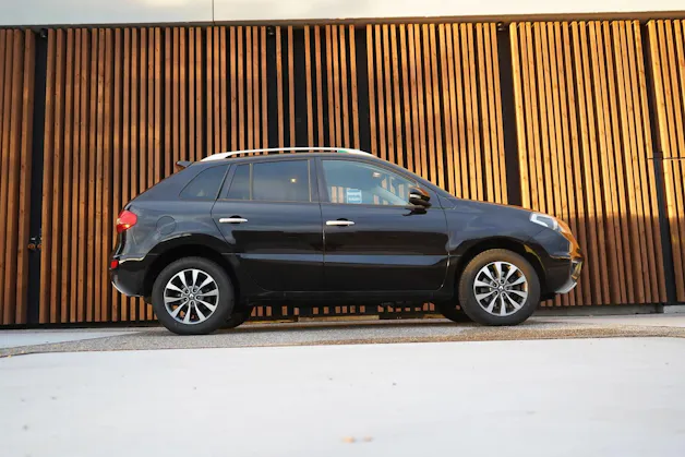 RENAULT KOLEOS 2.0 dCi DYNAMIQUE 4x4 AUTOMATIC l 150 PS