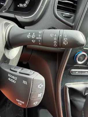 RENAULT Grand Scénic 1.3 16V Turbo Intens