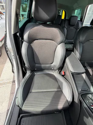 RENAULT Grand Scénic 1.3 16V Turbo Intens