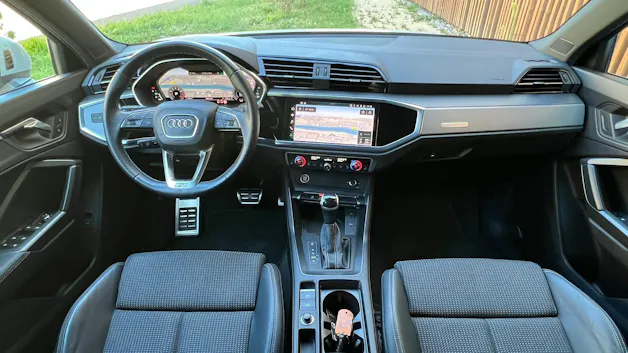 AUDI Q3 SPORTBACK 35 TFSI S LINE BLACK S-TRONIC l 150 PS