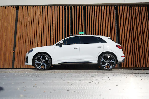 AUDI Q3 SPORTBACK 35 TFSI S LINE BLACK S-TRONIC l 150 PS
