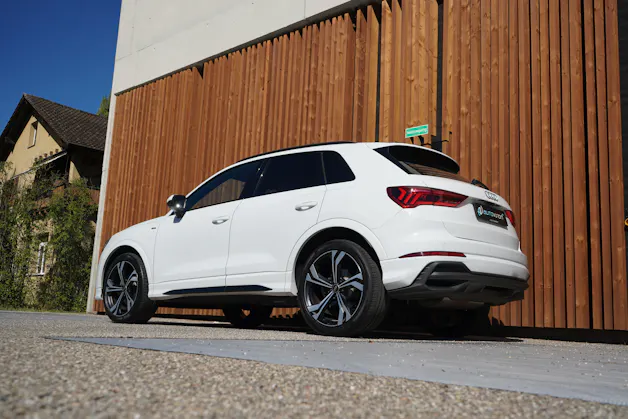 AUDI Q3 SPORTBACK 35 TFSI S LINE BLACK S-TRONIC l 150 PS
