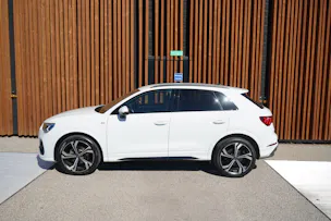 AUDI Q3 SPORTBACK 35 TFSI S LINE BLACK S-TRONIC l 150 PS