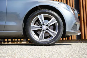 MERCEDES-BENZ C 200 AVANTGARDE 4MATIC 9G-TRONIC l 184 PS