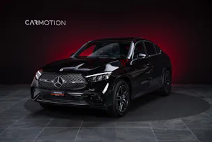 MERCEDES-BENZ GLC 300 AMG Line 4matic Coupé / Panorama-Glasdach / Burmester / 360°Kamera
