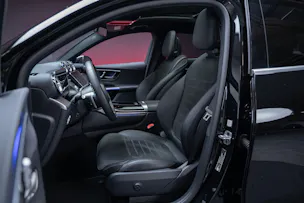MERCEDES-BENZ GLC 300 AMG Line 4matic Coupé / Panorama-Glasdach / Burmester / 360°Kamera