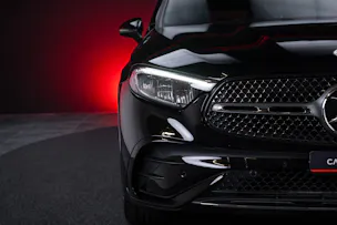 MERCEDES-BENZ GLC 300 AMG Line 4matic Coupé / Panorama-Glasdach / Burmester / 360°Kamera