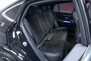 MERCEDES-BENZ GLC 300 AMG Line 4matic Coupé / Panorama-Glasdach / Burmester / 360°Kamera