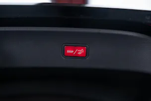 MERCEDES-BENZ GLC 300 AMG Line 4matic Coupé / Panorama-Glasdach / Burmester / 360°Kamera