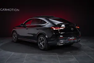 MERCEDES-BENZ GLC 300 AMG Line 4matic Coupé / Panorama-Glasdach / Burmester / 360°Kamera