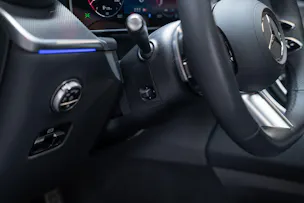 MERCEDES-BENZ GLC 300 AMG Line 4matic Coupé / Panorama-Glasdach / Burmester / 360°Kamera