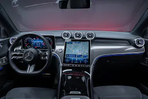 MERCEDES-BENZ GLC 300 AMG Line 4matic Coupé / Panorama-Glasdach / Burmester / 360°Kamera