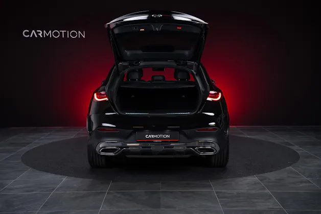 MERCEDES-BENZ GLC 300 AMG Line 4matic Coupé / Panorama-Glasdach / Burmester / 360°Kamera