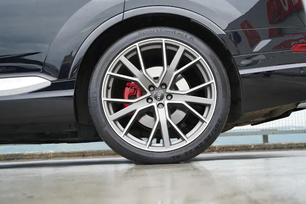 AUDI SQ7 4.0 TDI QUATTRO TIPTRONIC l 435 PS