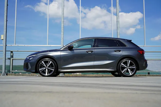 AUDI A3 SPORTBACK 40 TDI S-LINE SPORT QUATTRO S-TRONIC l 200 PS