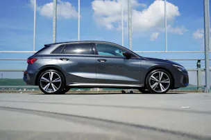 AUDI A3 SPORTBACK 40 TDI S-LINE SPORT QUATTRO S-TRONIC l 200 PS