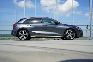 AUDI A3 SPORTBACK 40 TDI S-LINE SPORT QUATTRO S-TRONIC l 200 PS