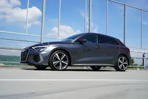 AUDI A3 SPORTBACK 40 TDI S-LINE SPORT QUATTRO S-TRONIC l 200 PS
