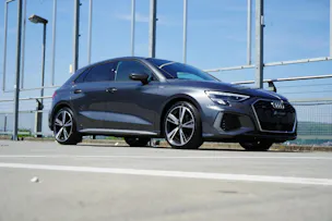 AUDI A3 SPORTBACK 40 TDI S-LINE SPORT QUATTRO S-TRONIC l 200 PS