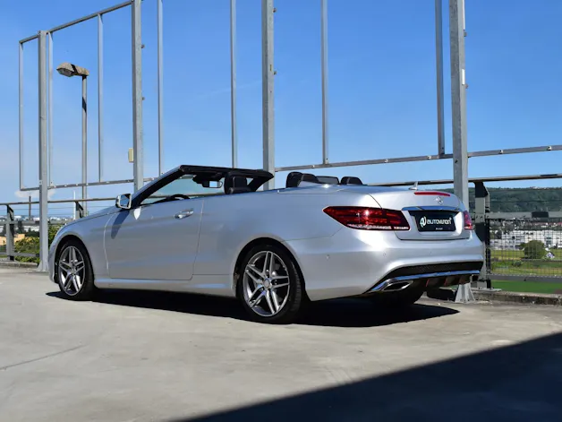 MERCEDES-BENZ E 400 7G-TRONIC AMG LINE PLUS l 333 PS
